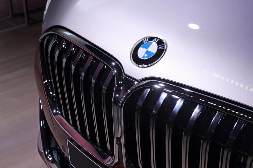 宝马与INOVA和格芯签订长期供应协议，